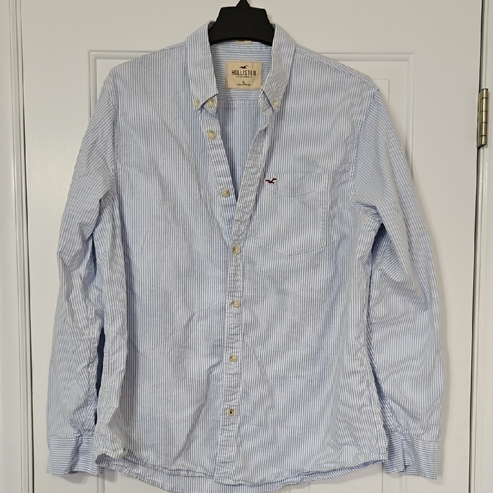 Hollister Men's Light Blue Pinstripe Shirt